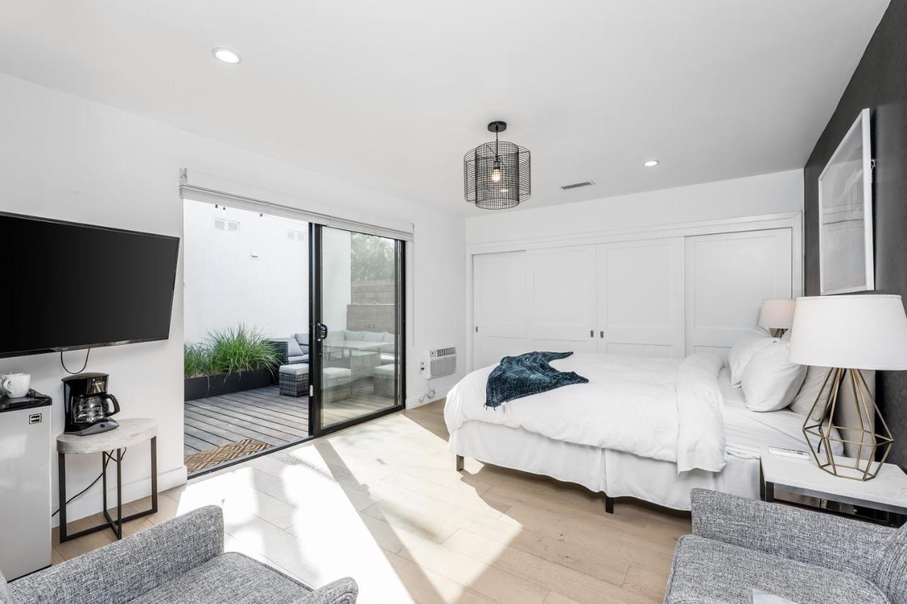 Modern Guest Room Лос-Анджелес Экстерьер фото